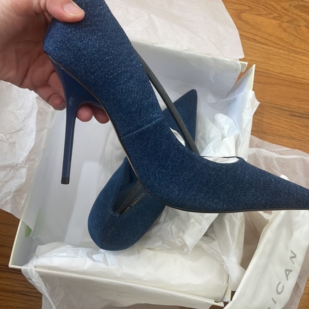 Good American Women's Blue Heels NIB - Picture 5 of 7